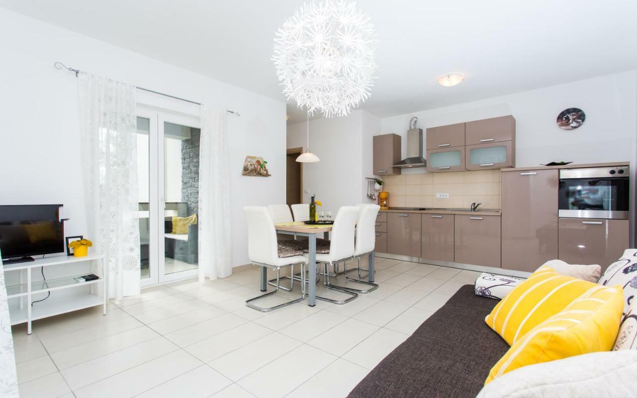 Apartment Matea I