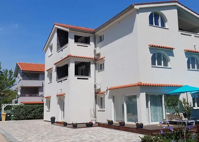 Apartments Matea I